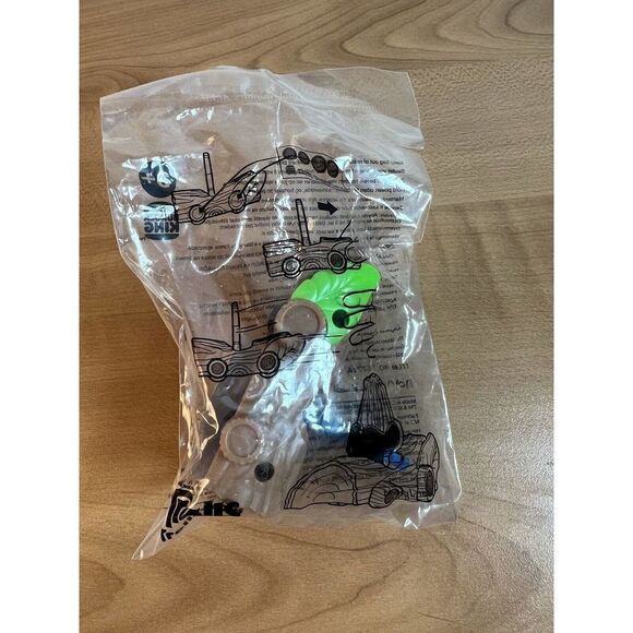 Trolls Dreamworks TrollsTopia Branch Toy NEW Troll Rolling Car - Picture 1 of 4